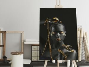 Afrikalı Kadın ve Zincirler Led Işıklı Kanvas  Tablo 45x65 cm