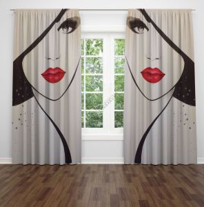 Kırmızı Dudaklı Dijital Baskılı Fon Perde Çift Kanat 280x270 cm